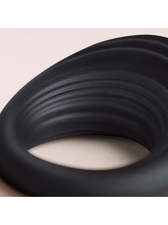 ROCKS- OFF - SPIRE ANILLO VIBRADOR PARA EL PENE NEGRO