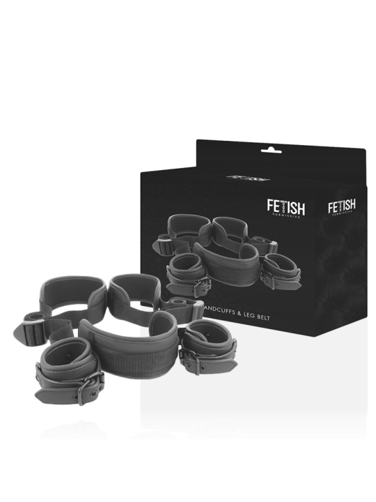 FETISH SUBMISSIVE - OPEN BENEN POSITIE MET HANDBOEIEN MET GEEN PREENVO