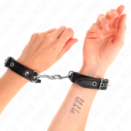 KINK - MINI ZWARTE STUDDED POLSBANDJES VERSTELBAAR 16-22 CM X 2 CM