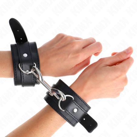 KINK - APPAREILS-POIGNETS - RANGÉE DE RIVETS SIMPLE NOIR AJUSTABLE 17-