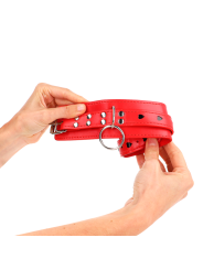 KINK - PULSO VERMELHO COM INSERÇÃO DE CORAÇÃO PRETO AJUSTÁVEL 21-28 CM