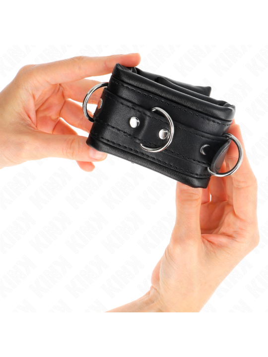 KINK - HEAVY WRIST RESTRAINTS WITH BLACK FUR LINED ADJUSTABLE 20-30 CM