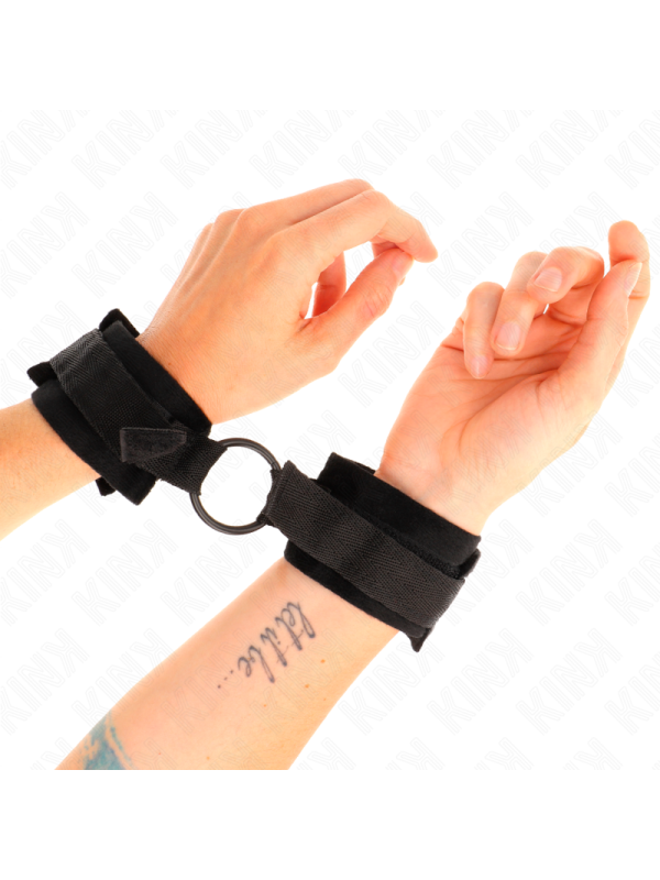 KINK - MANCHETTES DÉBUTANT FOURRURE 25 CM AVEC O-RING 4 CM NOIR AJUSTA