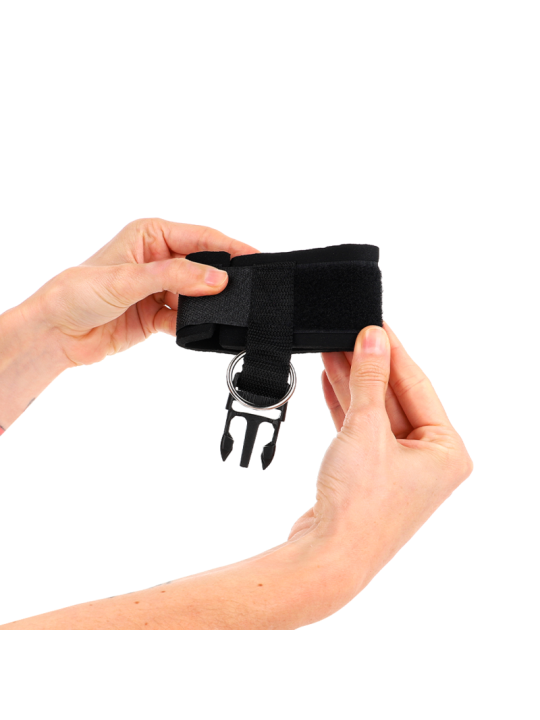KINK - MUÑEQUERAS NEOPRENO CON CIERRE DE GANCHO NEGRO AJUSTABLE 22-34 