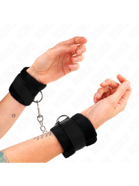 KINK - BEGINNER FUR HAND CUFFS BLACK 30 X 7 CM