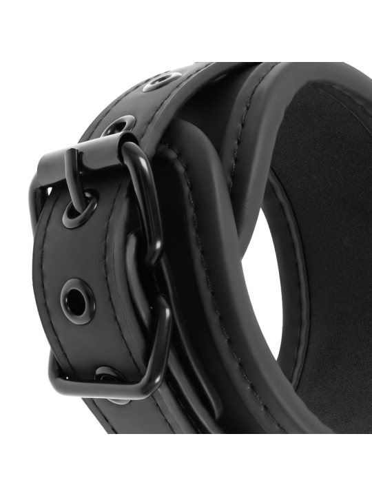 FETISH SUBMISSIVE - POSIZIONE MASTER CON 4 MANETTE RIVESTITE IN NOPREN