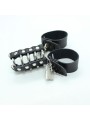 OHMAMA FETISH - PENISKOOI MET METALEN RINGEN EN LEDEREN BANDEN