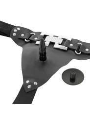 HARNESS ATTRACTION - RNES EMMETT REALISTIC VIBRATOR 16.5 CM -O- 3.7 CM